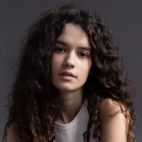 Nika Davis
