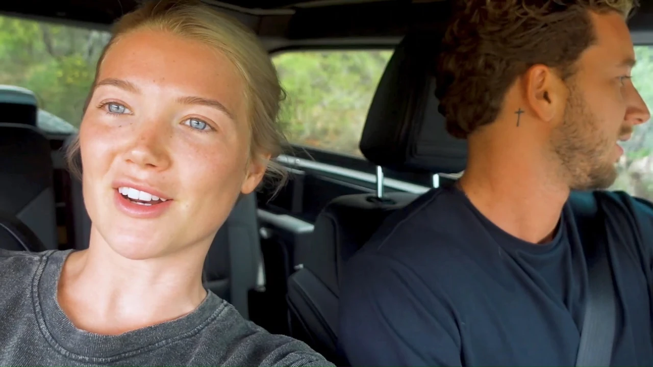 The Naughty Travelers